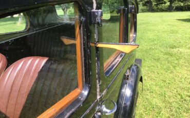 WOLESLEY-1885-1948-Sedan-3