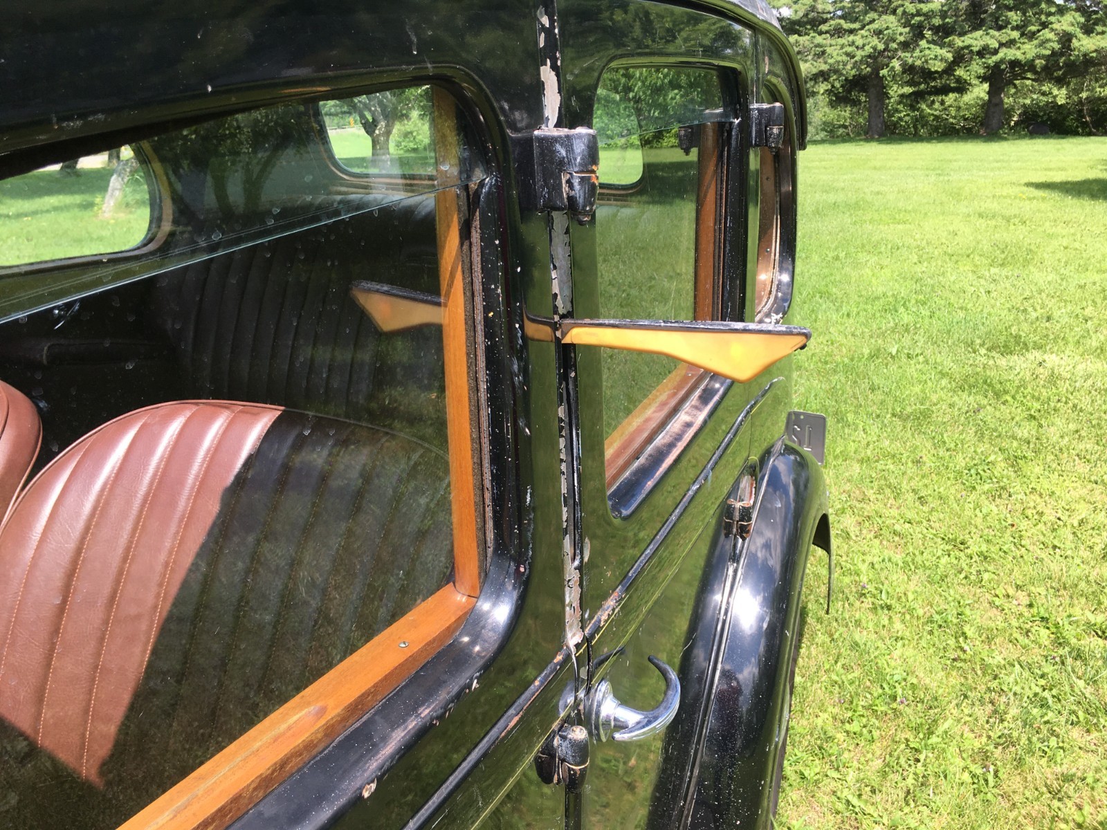 WOLESLEY-1885-1948-Sedan-3