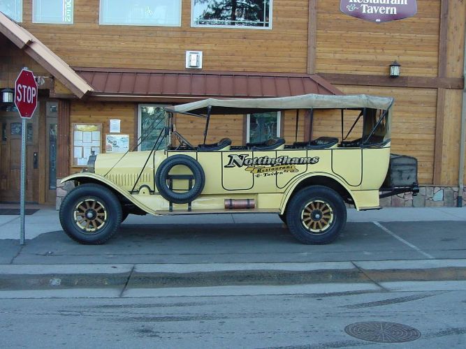 White-Other-1925-Yellow-17
