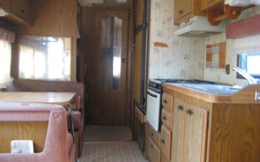 Wilderness-fleetwood-camp-trailer-1986-white-8
