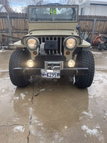 Willys-1946-Beige-Beige-2