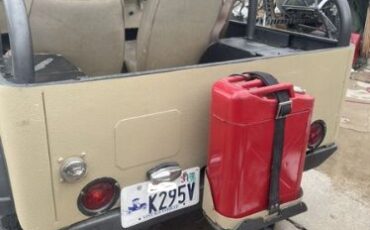 Willys-1946-Beige-Beige-3