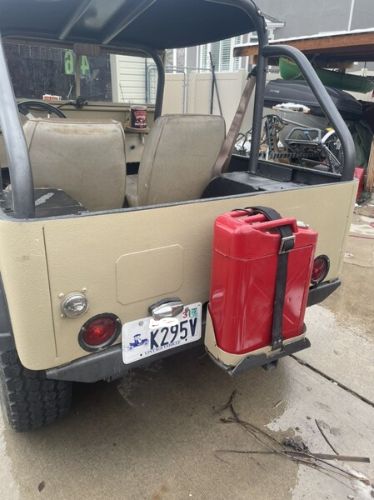 Willys-1946-Beige-Beige-3