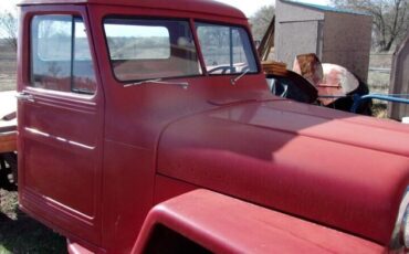 Willys-1960-Red-Red-2