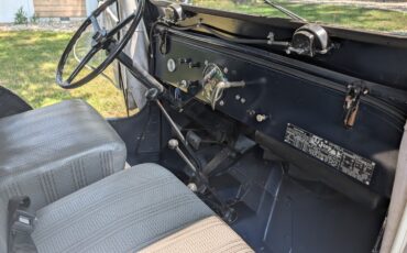 Willys-3B-1961-universal-jeep-7