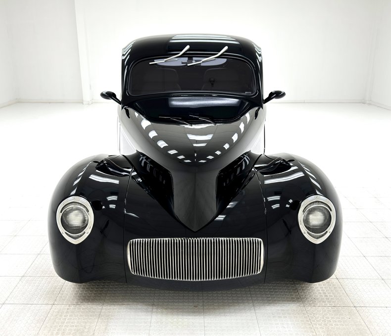 Willys-441-1941-Black-Gray-11