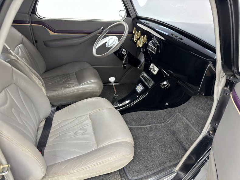 Willys-441-1941-Black-Gray-31