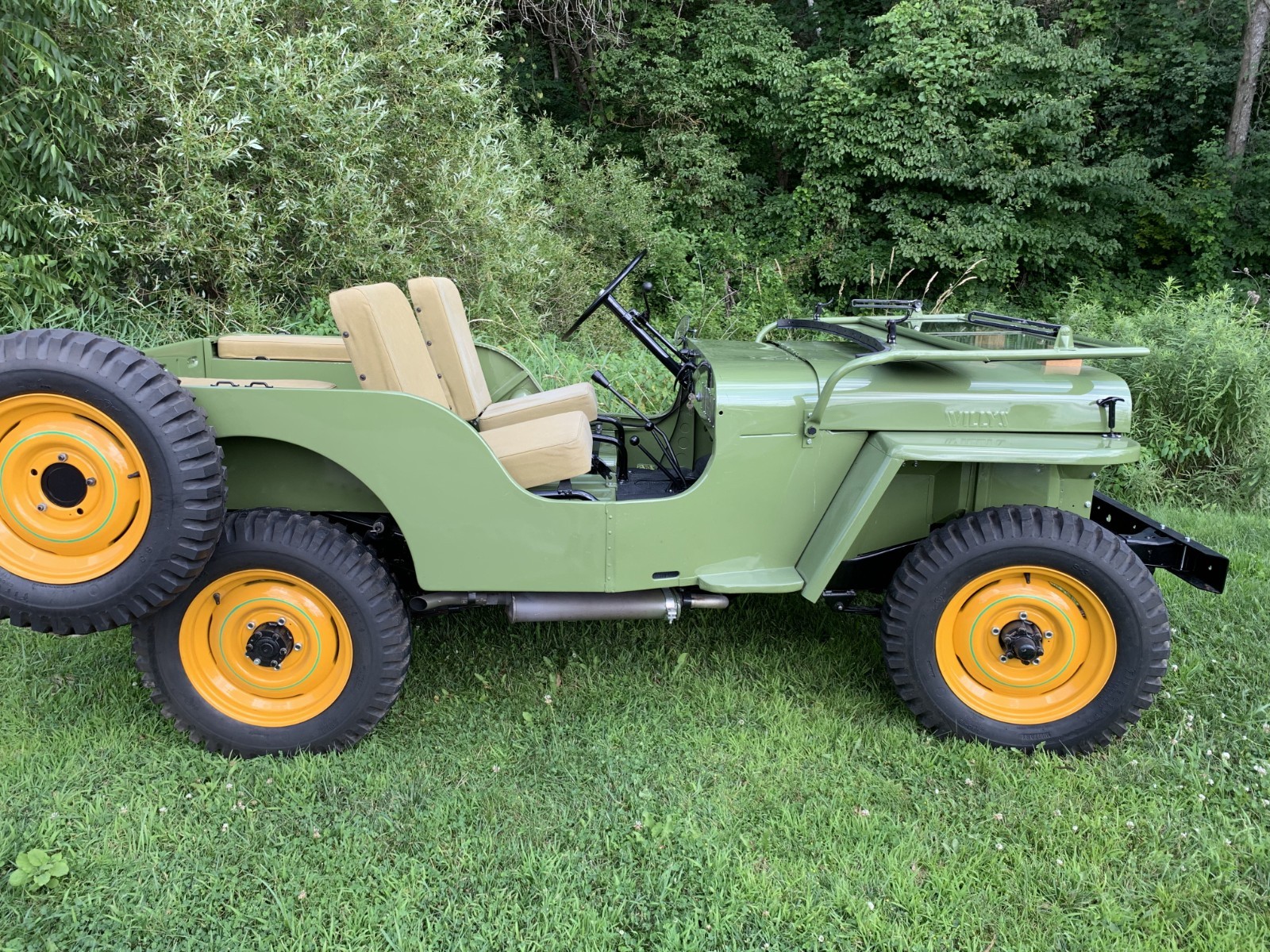 Willys-CJ2A-1945-10