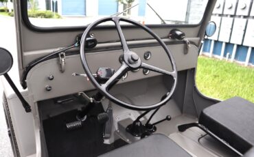 Willys-Jeep-1962-Standard-Cab-Pickup-17