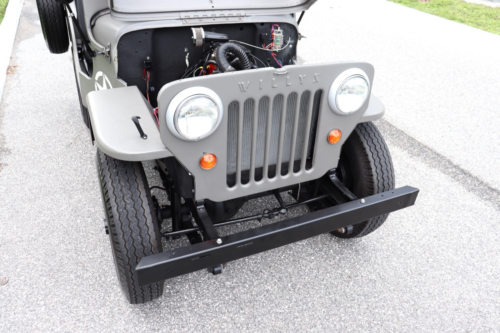 Willys-Jeep-1962-Standard-Cab-Pickup-23