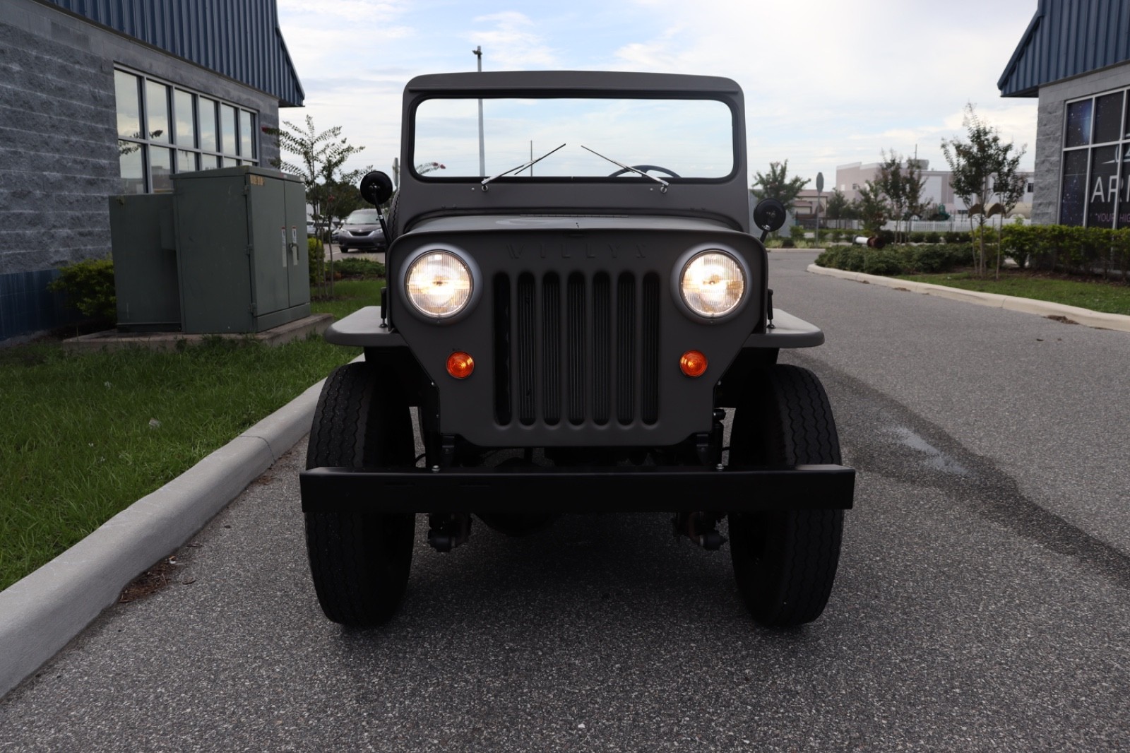 Willys-Jeep-1962-Standard-Cab-Pickup-28