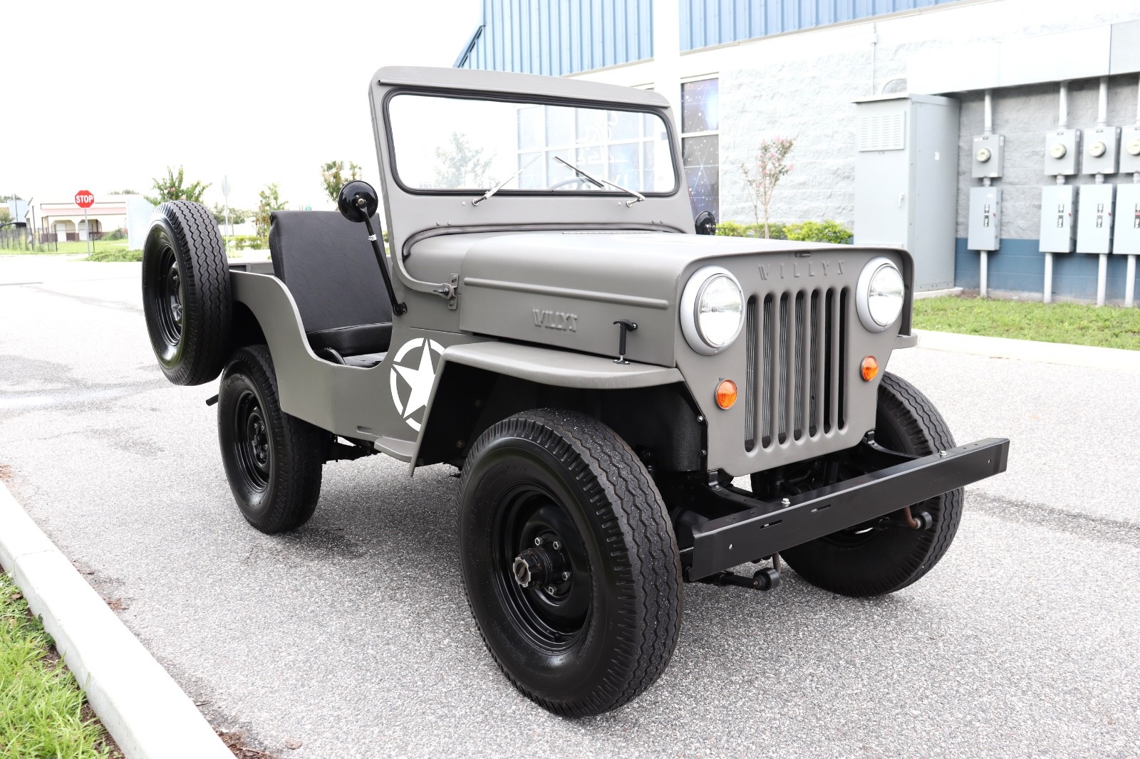 Willys-Jeep-1962-Standard-Cab-Pickup-5