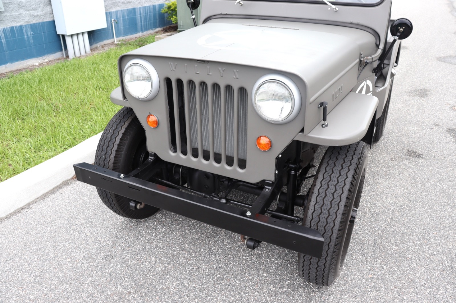 Willys-Jeep-1962-Standard-Cab-Pickup-7