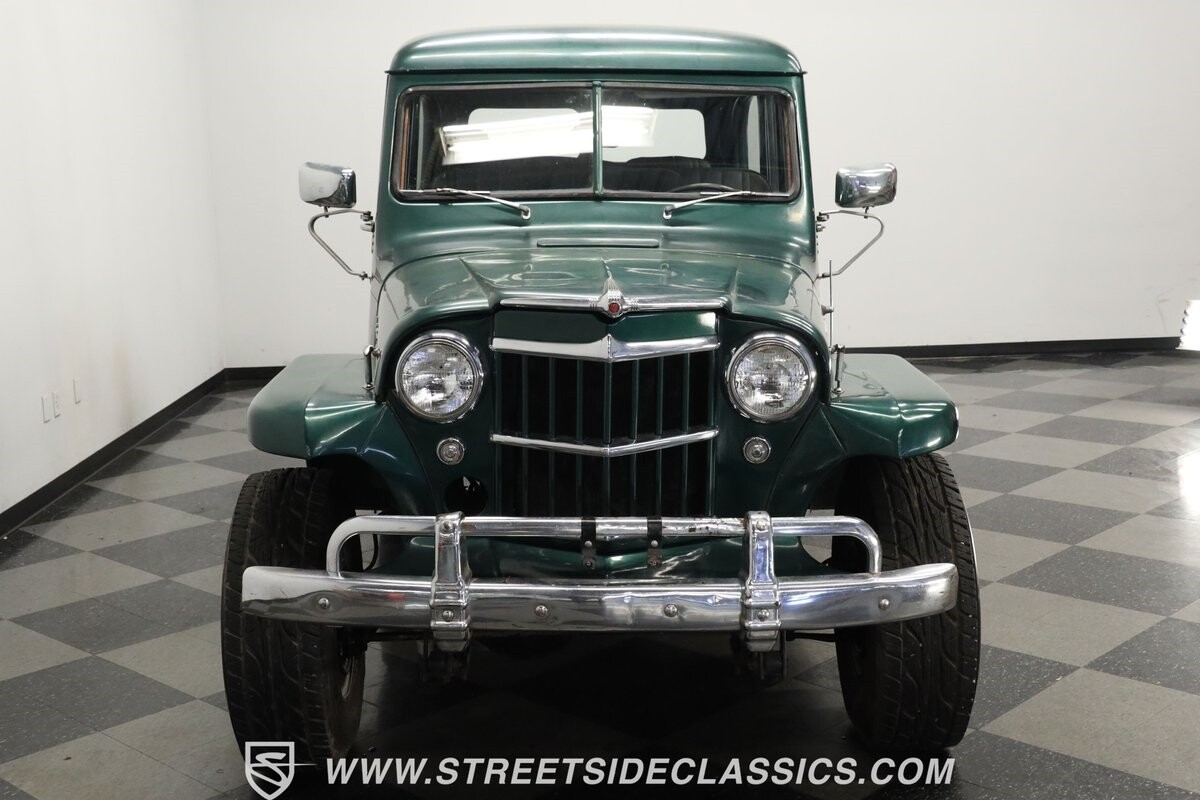 Willys-Jeep-Wagon-1958-Jeep-15