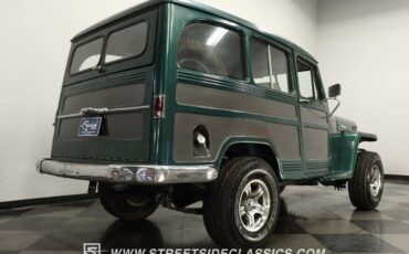 Willys-Jeep-Wagon-1958-Jeep-26