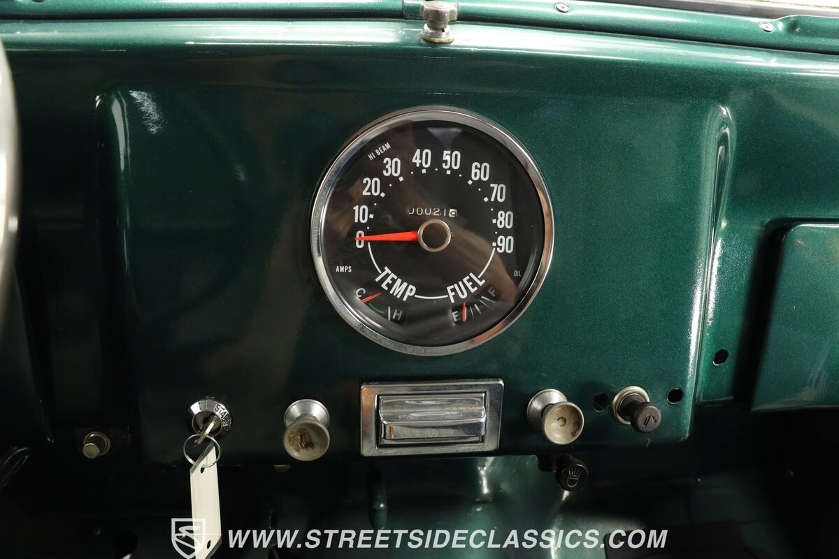 Willys-Jeep-Wagon-1958-Jeep-36