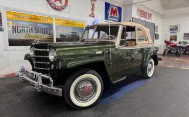 Willys-Jeepster-1951-1