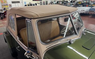 Willys-Jeepster-1951-10