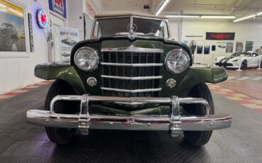 Willys-Jeepster-1951-6