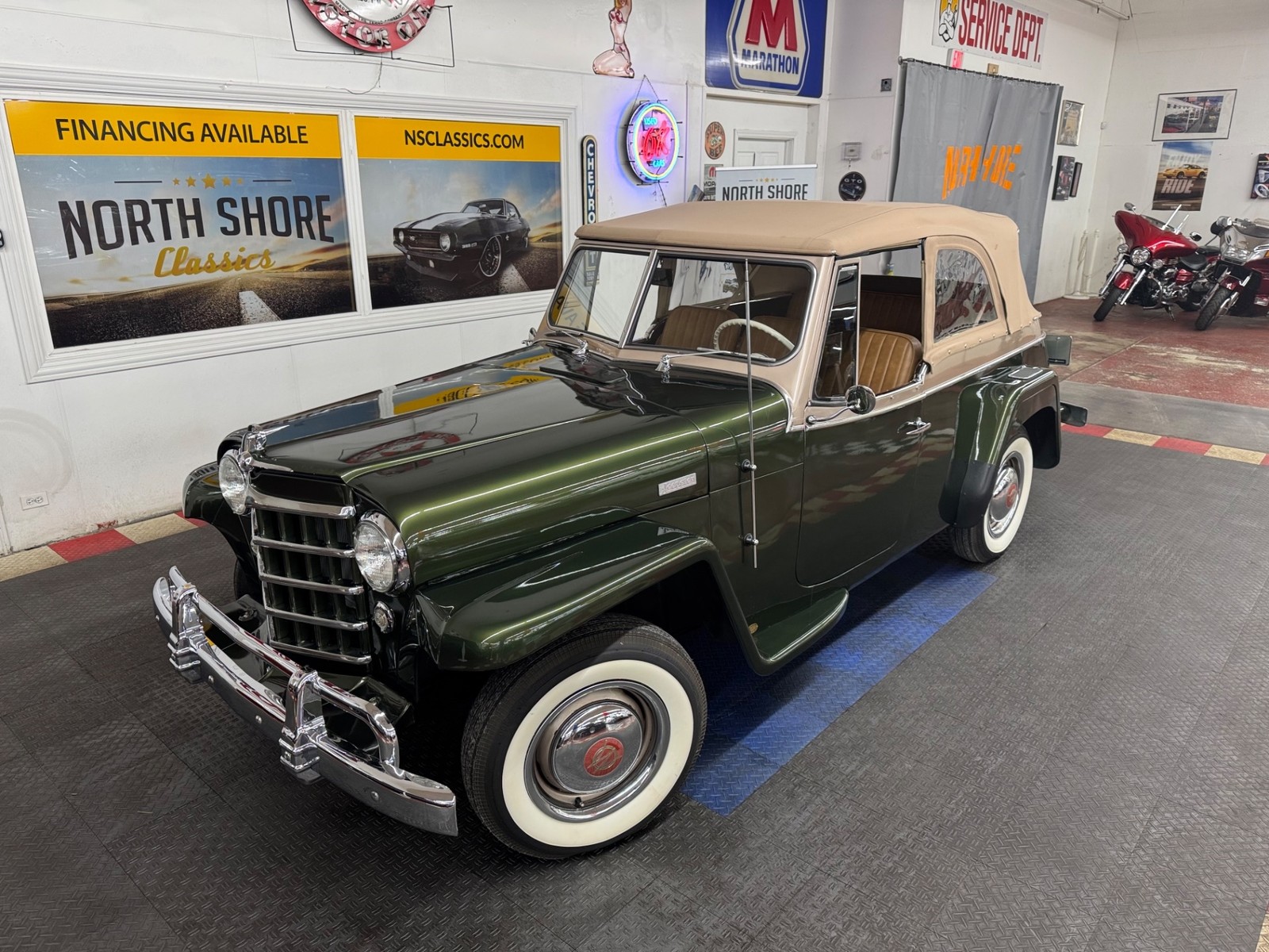 Willys-Jeepster-1951