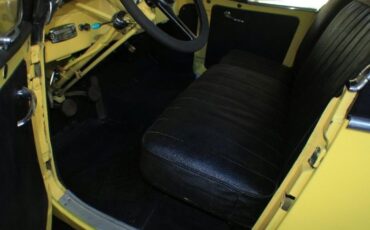 Willys-Overland-1950-4