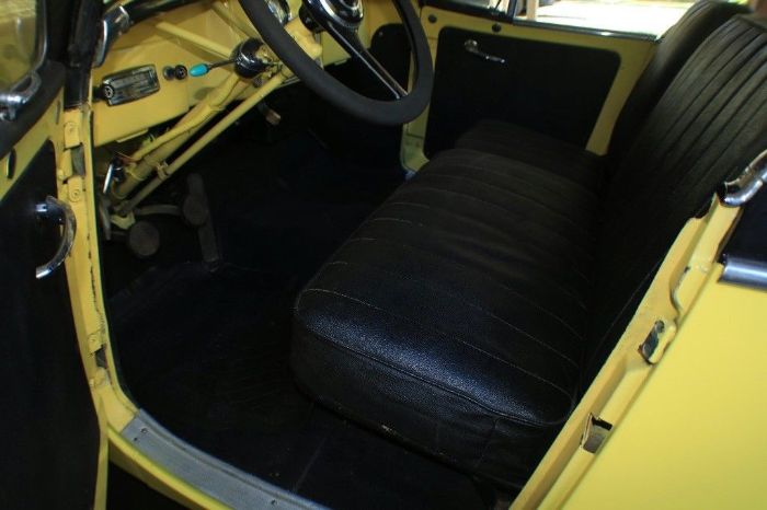 Willys-Overland-1950-4