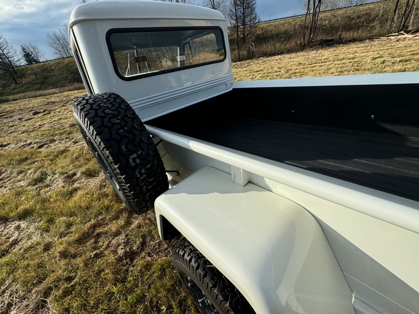 Willys-Pickup-1960-10