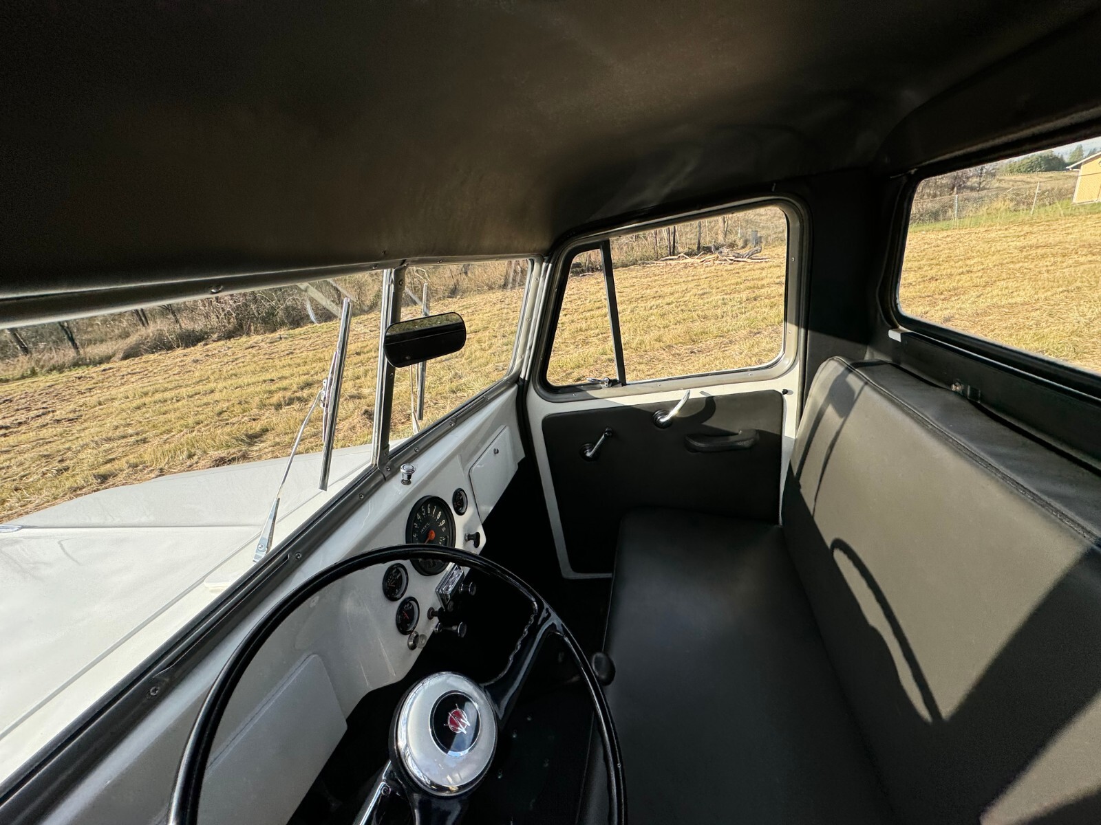 Willys-Pickup-1960-16
