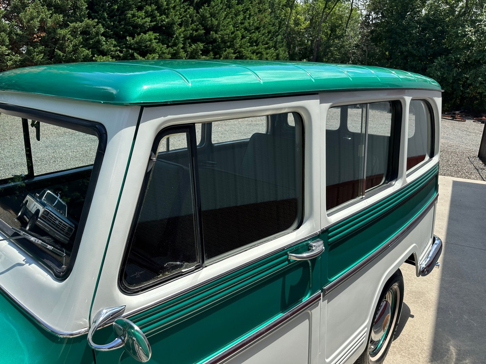 Willys-Station-Wagon-1960-Wagon-16