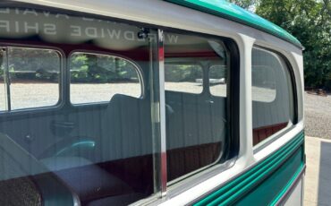 Willys-Station-Wagon-1960-Wagon-17