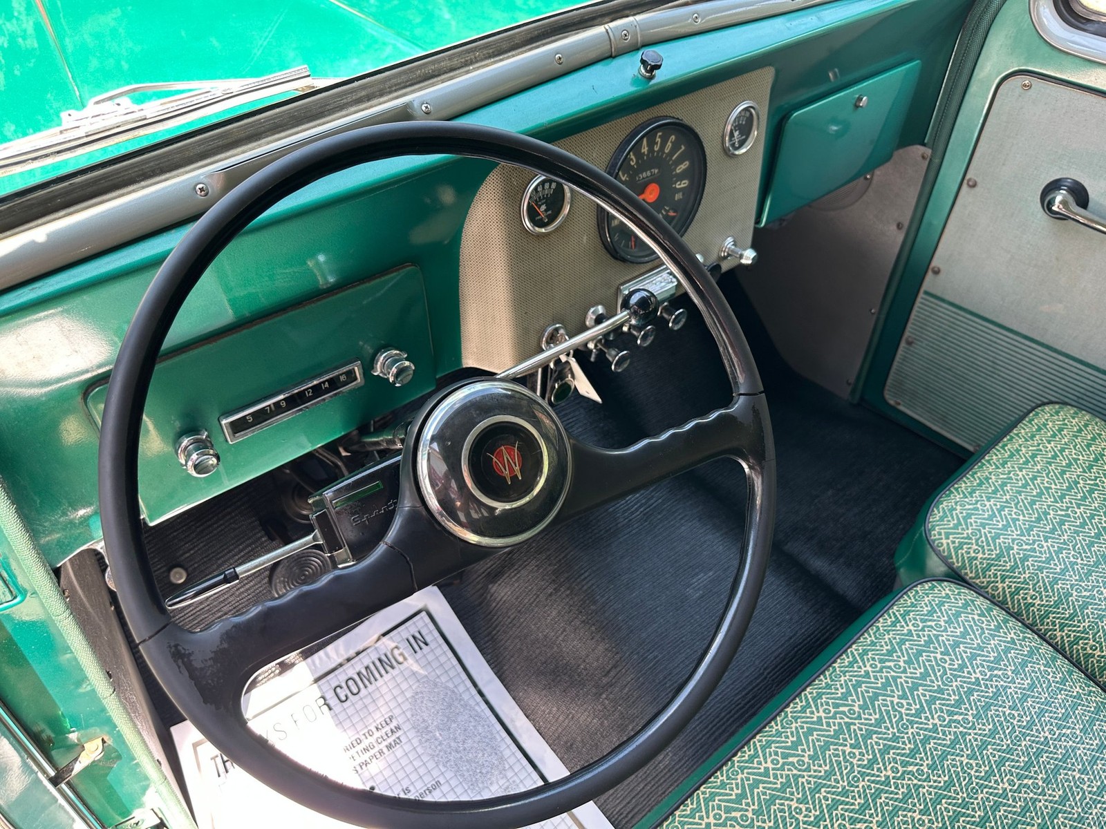 Willys-Station-Wagon-1960-Wagon-23
