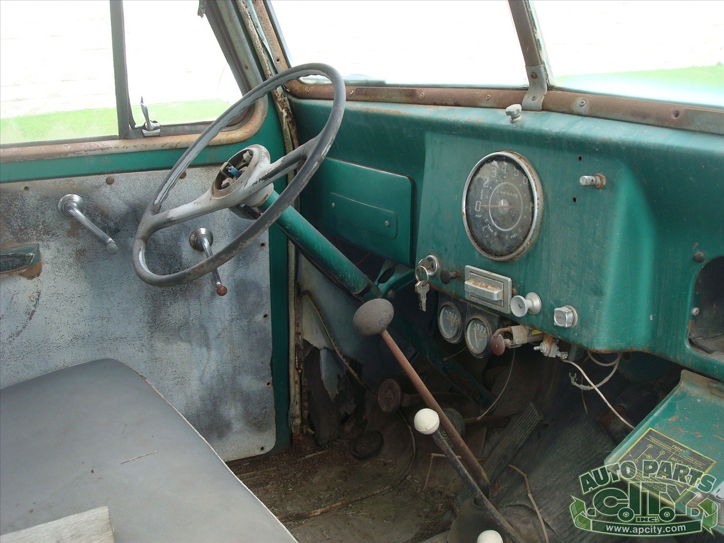 Willys-Willys-1957-Wagon-10
