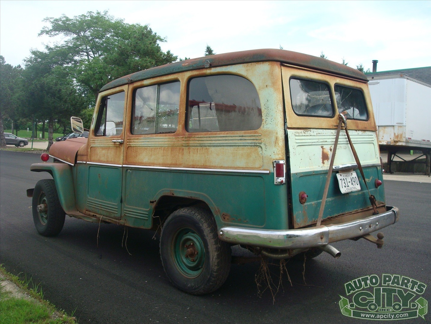 Willys-Willys-1957-Wagon-3