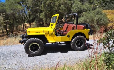 Willys-cj3a-1947-yellow-2
