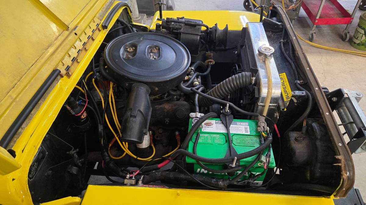 Willys-cj3a-1947-yellow-5