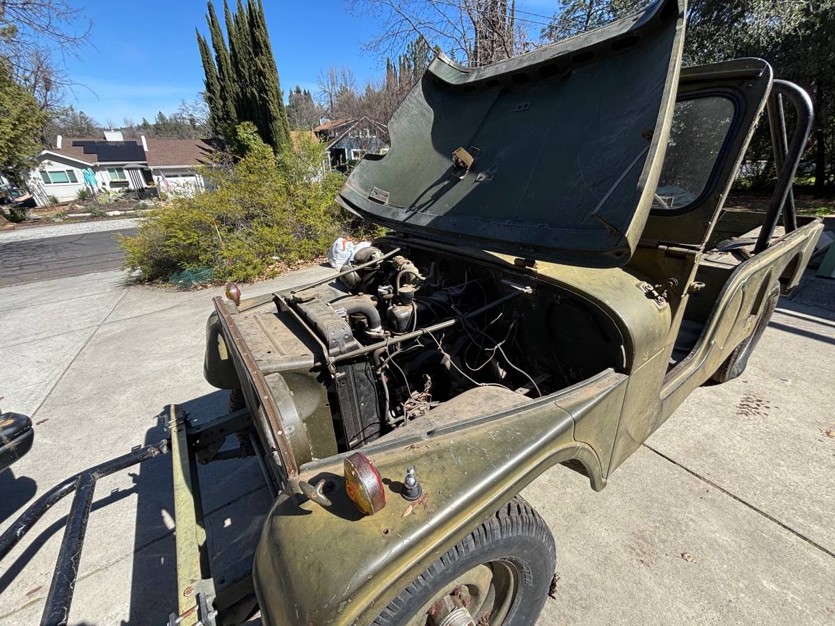 Willys-jeep-1952-green-11