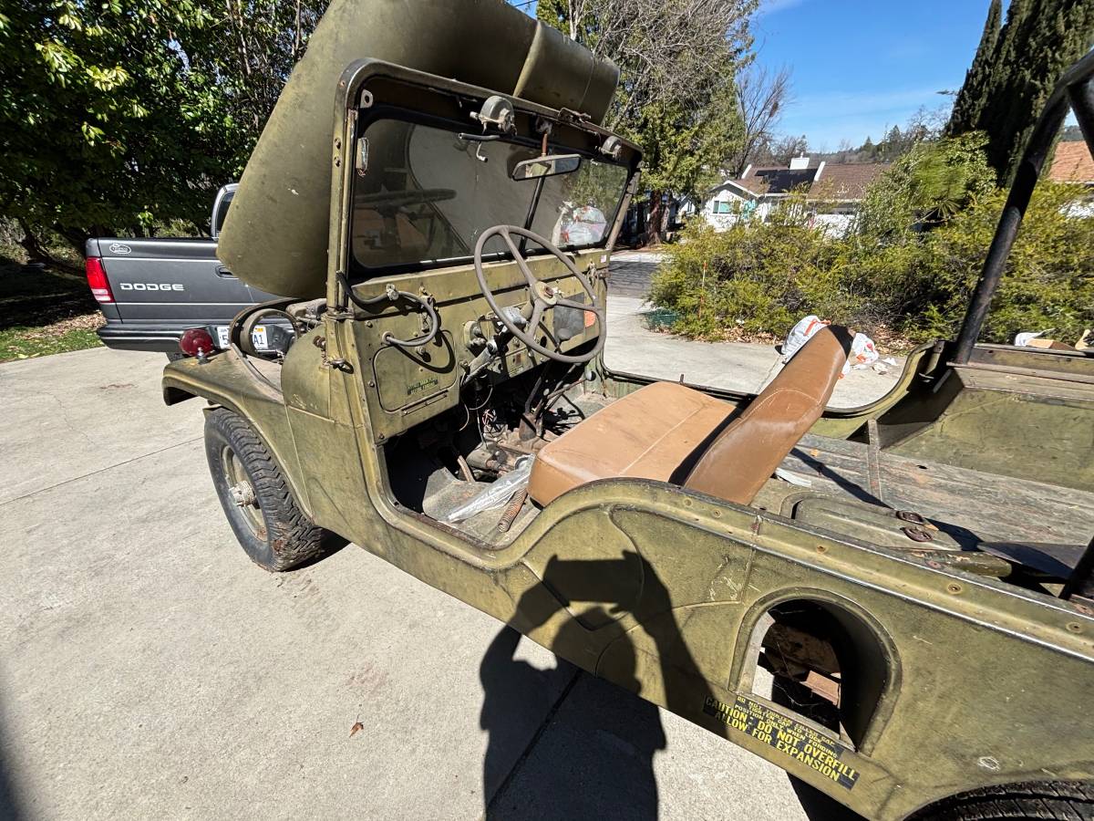 Willys-jeep-1952-green-13