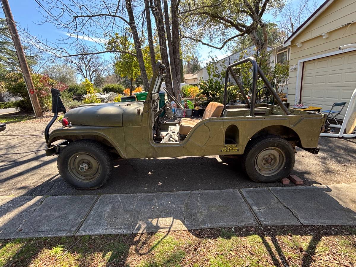 Willys-jeep-1952-green-19
