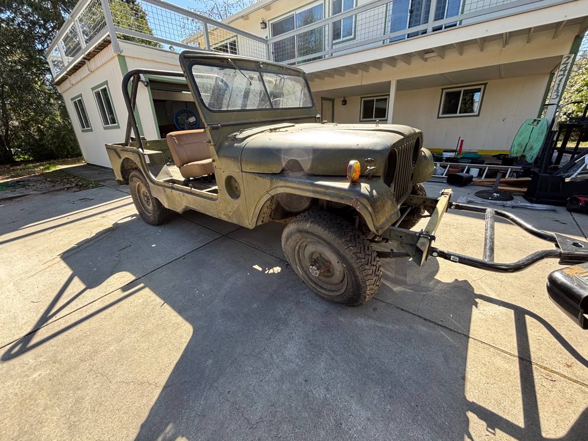 Willys-jeep-1952-green-8