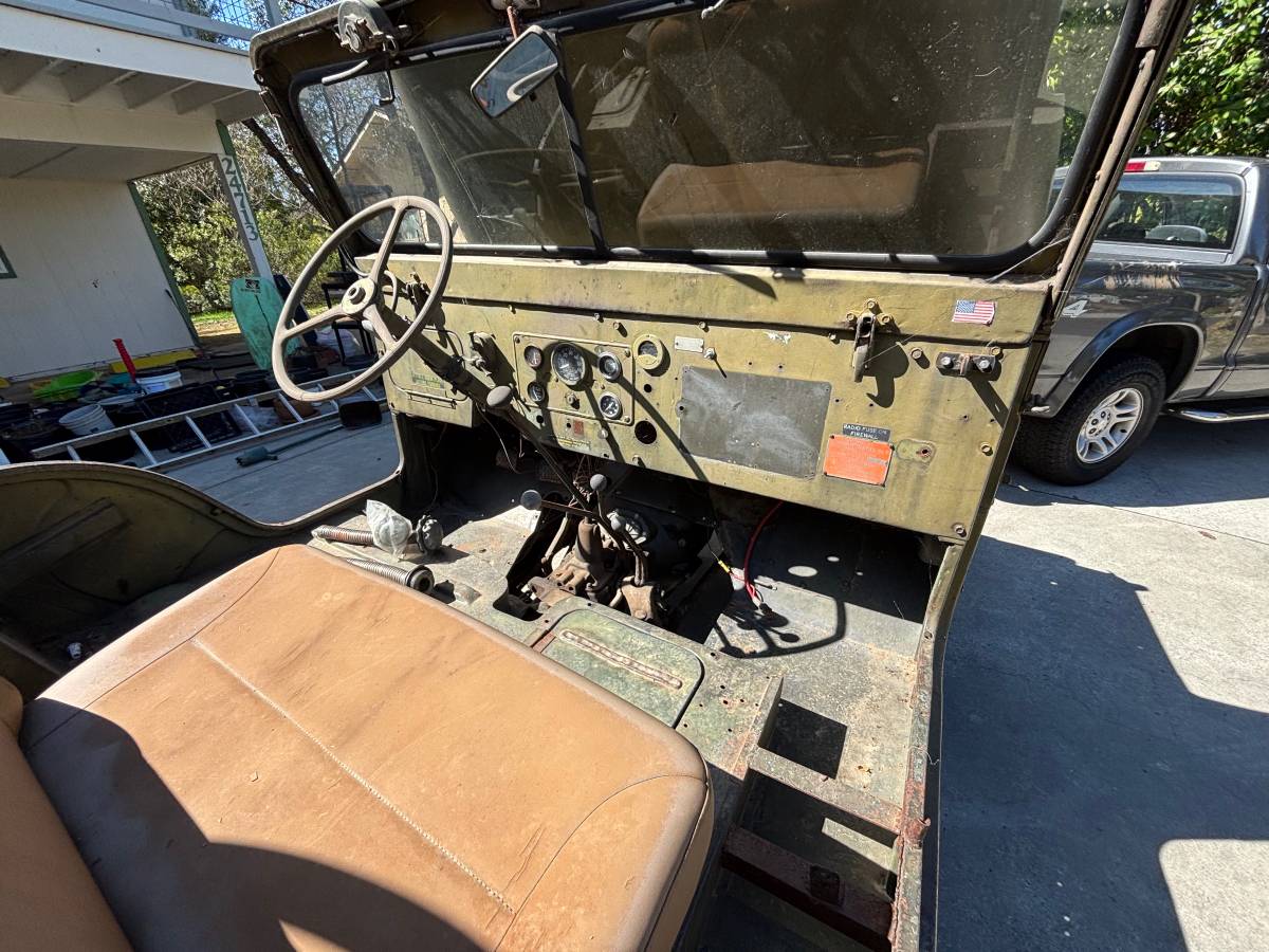 Willys-jeep-1952-green-9