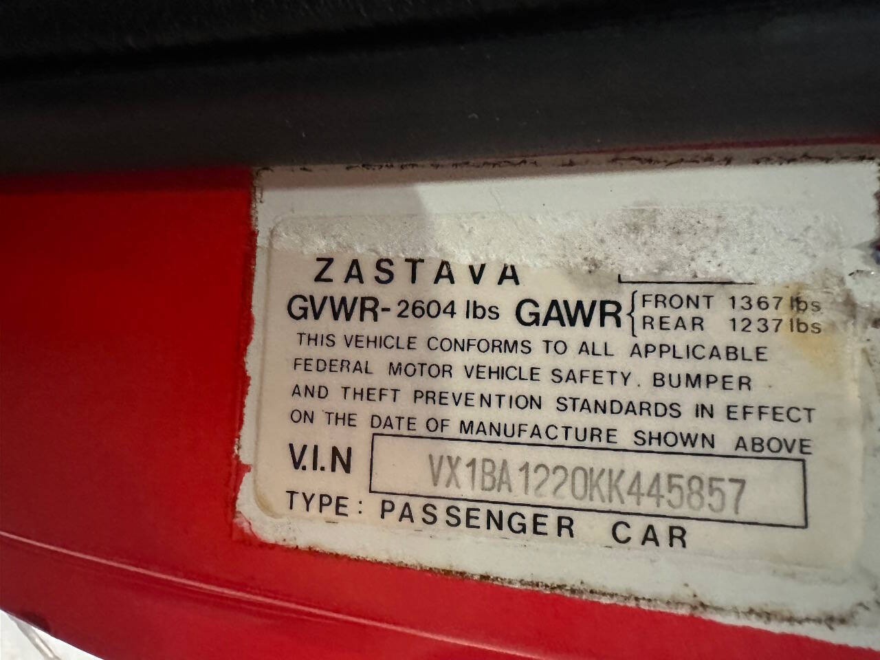 Yugo-GV-1988-Hatchback-17