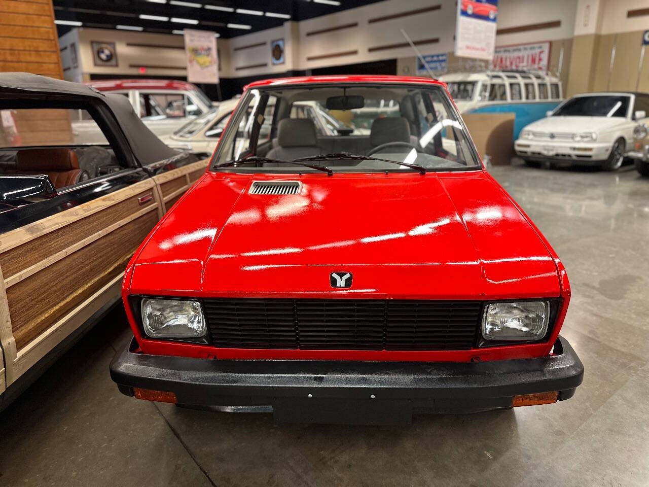 Yugo-GV-1988-Hatchback-3