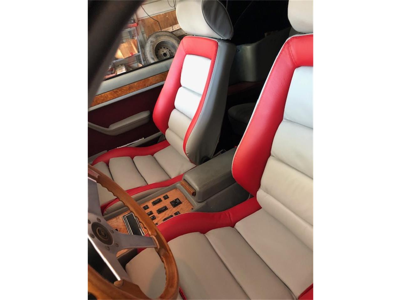 Zimmer-Golden-spirit-1983-candy-apple-red-gray-and-red-2