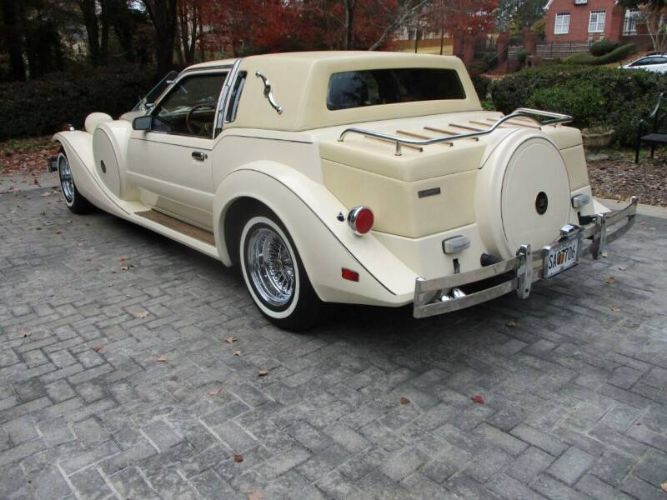Zimmer-Golden-spirit-1984-White-Saddle-Tan-Hydes-15