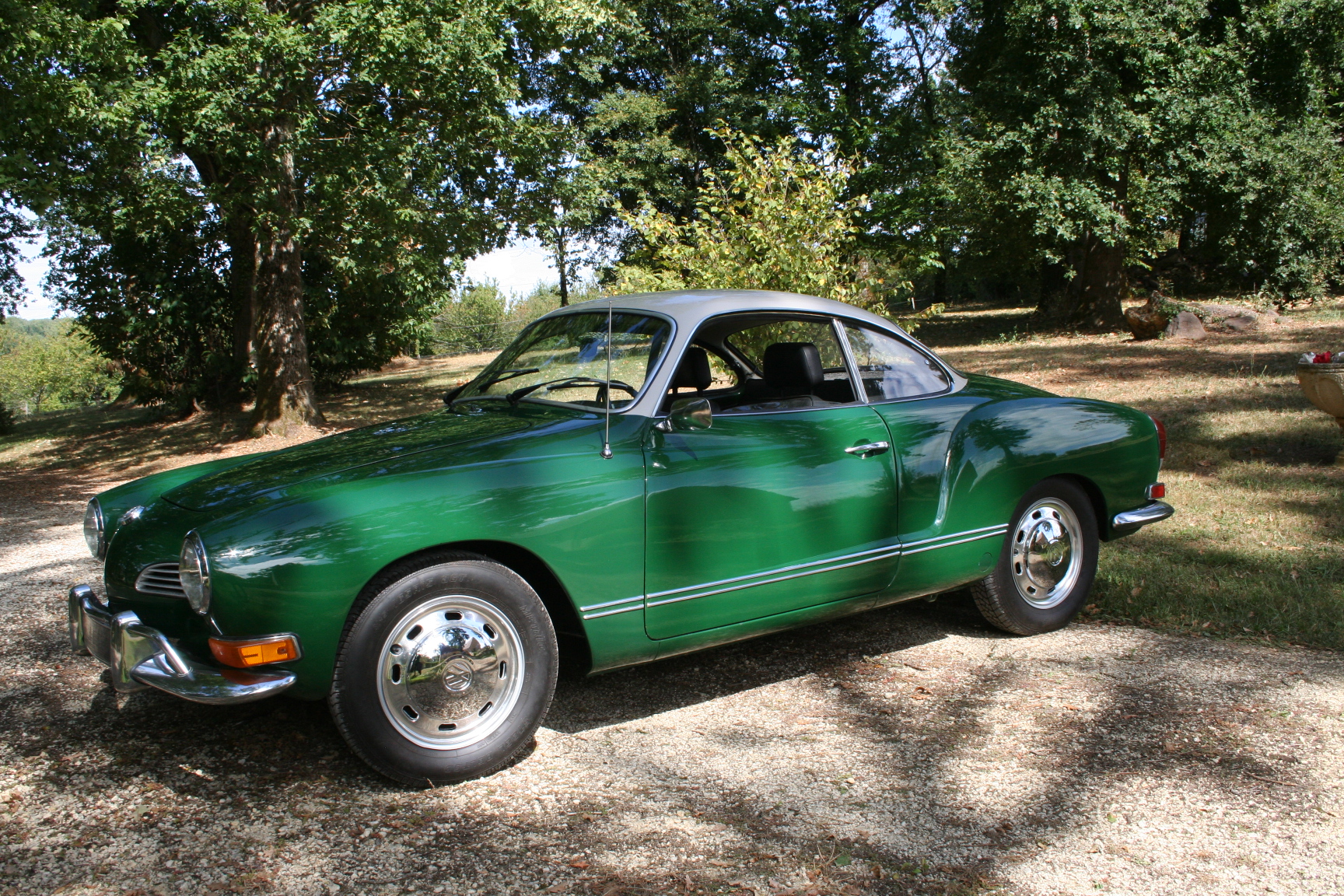 goodtimers-Volkswagen-Karmann-Ghia-1971-2