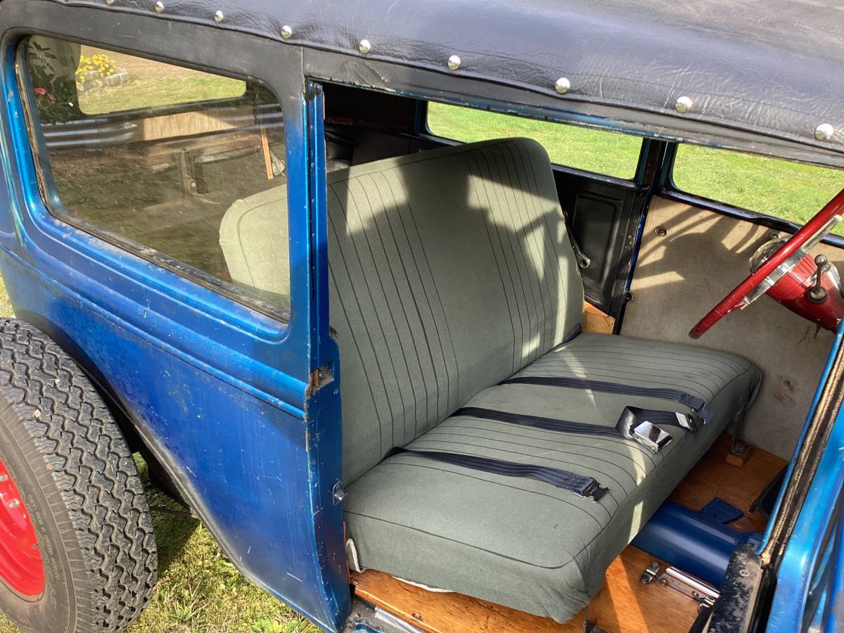‘31-ford-2dr-1931-blue-13