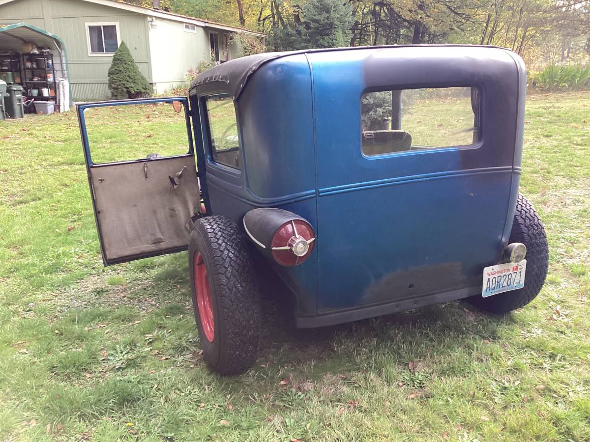‘31-ford-2dr-1931-blue-9
