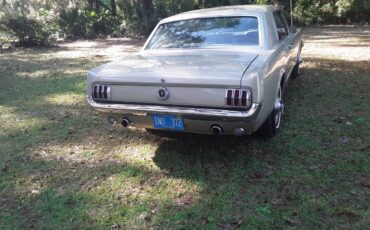 1065-ford-mustang-1965-green