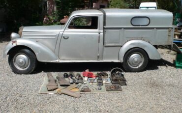 170-s-v-diesel-pickup-truck-1955-silver-10