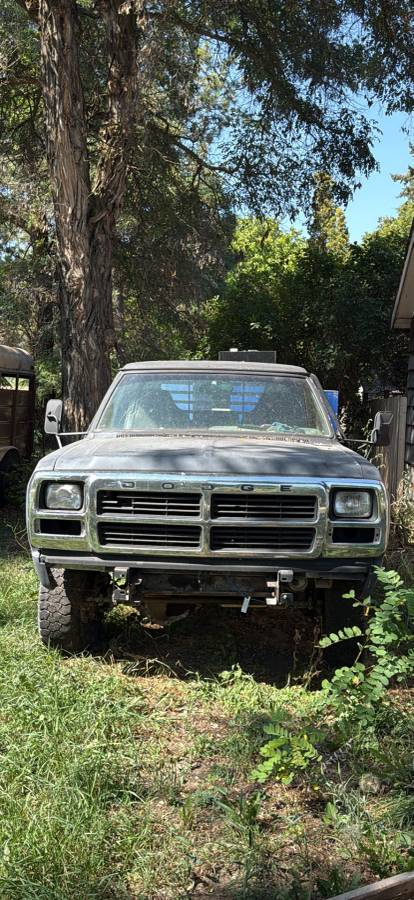 1st-gen-dodge-cummins-diesel-1991